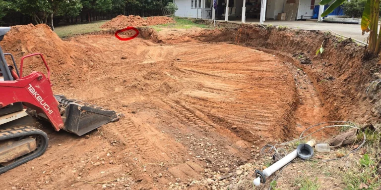 Retaining wall drainage failure prevention, Razor Sharp Lawn and Landscapes