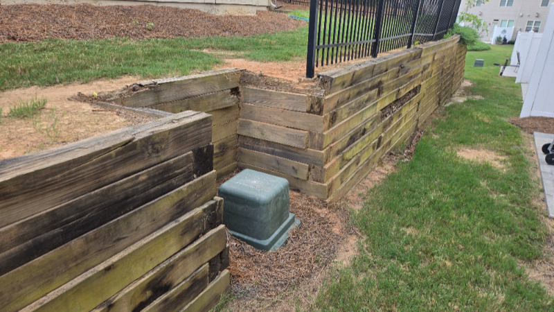 Hamilton retaining wall before2